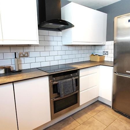 Large New-York Style Penthouse Apartment In Leeds City Centre With Contactless Check In Bagian luar foto